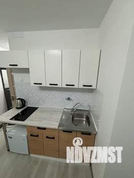 Студия квартира, посуточно, 21м2, 6/18 этаж