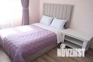 2-к квартира, посуточно, 53м2, 3/16 этаж