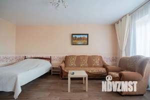 1-к квартира, посуточно, 40м2, 3/9 этаж