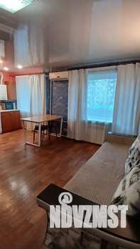 Студия квартира, посуточно, 35м2, 3/5 этаж