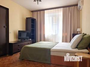 1-к квартира, посуточно, 42м2, 1/1 этаж