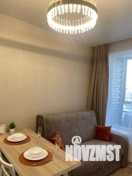 Студия квартира, посуточно, 25м2, 13/21 этаж