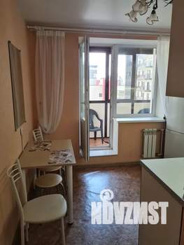 1-к квартира, посуточно, 42м2, 7/17 этаж