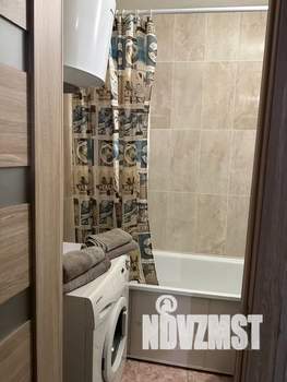 1-к квартира, посуточно, 38м2, 1/10 этаж