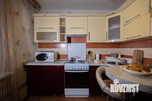 1-к квартира, посуточно, 42м2, 9/9 этаж