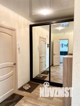 1-к квартира, посуточно, 42м2, 10/17 этаж