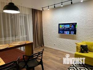 Студия квартира, посуточно, 40м2, 11/24 этаж