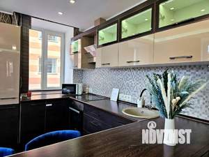 2-к квартира, посуточно, 60м2, 4/13 этаж