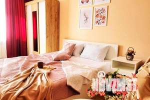 1-к квартира, посуточно, 42м2, 17/25 этаж