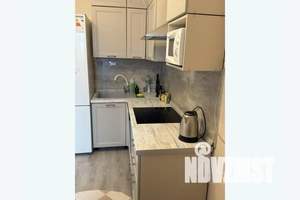 1-к квартира, посуточно, 45м2, 4/25 этаж