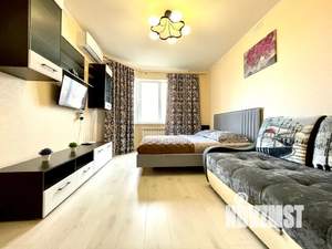 1-к квартира, посуточно, 40м2, 10/17 этаж