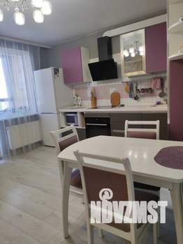 1-к квартира, посуточно, 60м2, 9/28 этаж
