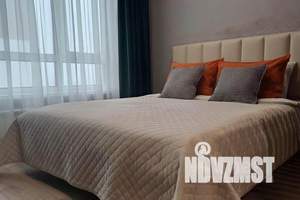 1-к квартира, посуточно, 34м2, 20/25 этаж