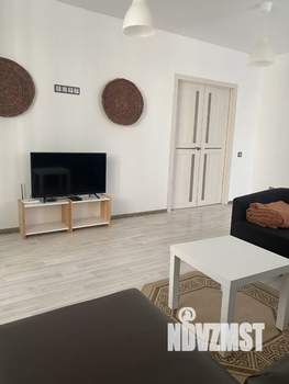 3-к квартира, на длительный срок, 101м2, 3/7 этаж