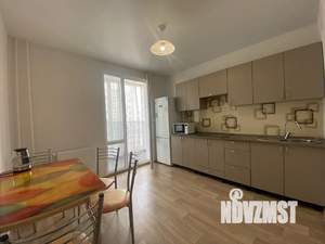 1-к квартира, посуточно, 38м2, 13/15 этаж