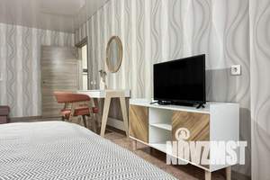 1-к квартира, посуточно, 42м2, 12/17 этаж