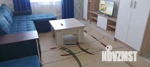 1-к квартира, посуточно, 42м2, 4/18 этаж