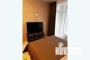 1-к квартира, посуточно, 38м2, 13/19 этаж