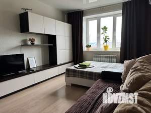 1-к квартира, посуточно, 44м2, 2/10 этаж