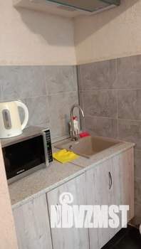 Студия квартира, посуточно, 12м2, 1/5 этаж