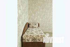 1-к квартира, посуточно, 36м2, 13/20 этаж