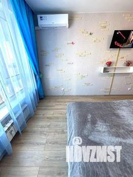 1-к квартира, посуточно, 42м2, 19/25 этаж