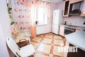 2-к квартира, посуточно, 68м2, 9/17 этаж