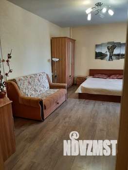 1-к квартира, посуточно, 46м2, 2/17 этаж