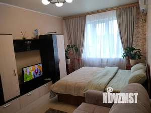 1-к квартира, посуточно, 36м2, 4/15 этаж