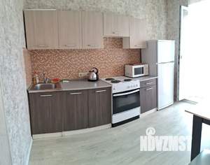 1-к квартира, посуточно, 45м2, 8/20 этаж