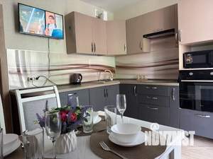 2-к квартира, посуточно, 70м2, 7/17 этаж