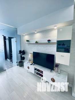 Студия квартира, посуточно, 50м2, 11/22 этаж