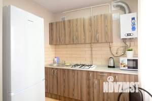 2-к квартира, посуточно, 44м2, 1/1 этаж