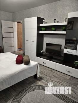 1-к квартира, посуточно, 43м2, 9/10 этаж