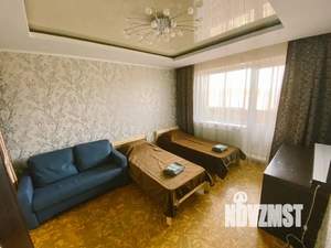 1-к квартира, посуточно, 38м2, 4/10 этаж