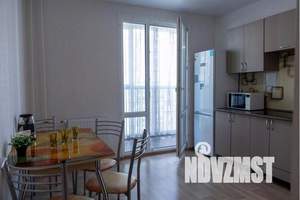 1-к квартира, посуточно, 38м2, 13/15 этаж