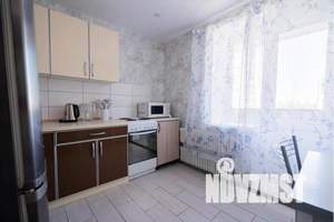 1-к квартира, посуточно, 41м2, 8/9 этаж