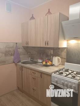 1-к квартира, посуточно, 40м2, 2/10 этаж