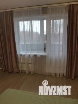 1-к квартира, посуточно, 38м2, 3/10 этаж