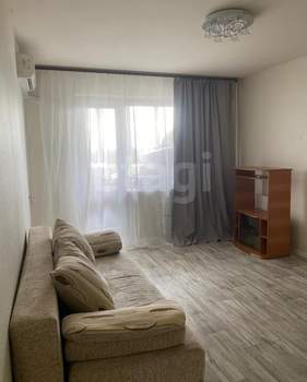 1-к квартира, на длительный срок, 38м2, 7/10 этаж