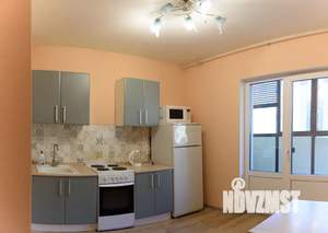 1-к квартира, посуточно, 38м2, 7/17 этаж