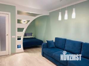 1-к квартира, посуточно, 40м2, 17/17 этаж