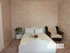 1-к квартира, посуточно, 56м2, 3/15 этаж