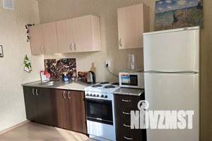 1-к квартира, посуточно, 38м2, 8/18 этаж