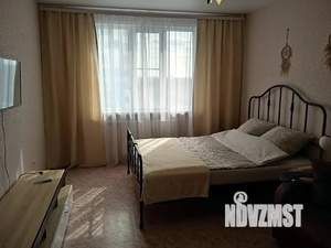 1-к квартира, посуточно, 39м2, 11/17 этаж