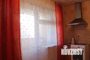 1-к квартира, посуточно, 35м2, 4/16 этаж