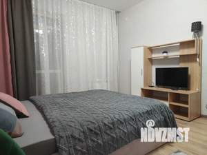 1-к квартира, посуточно, 39м2, 14/17 этаж