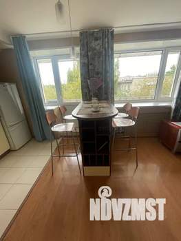 2-к квартира, посуточно, 45м2, 6/9 этаж