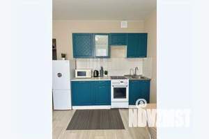 2-к квартира, посуточно, 46м2, 10/17 этаж