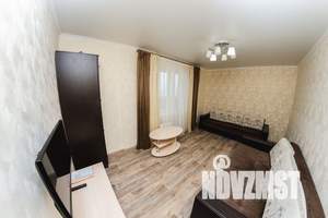 2-к квартира, посуточно, 62м2, 8/15 этаж